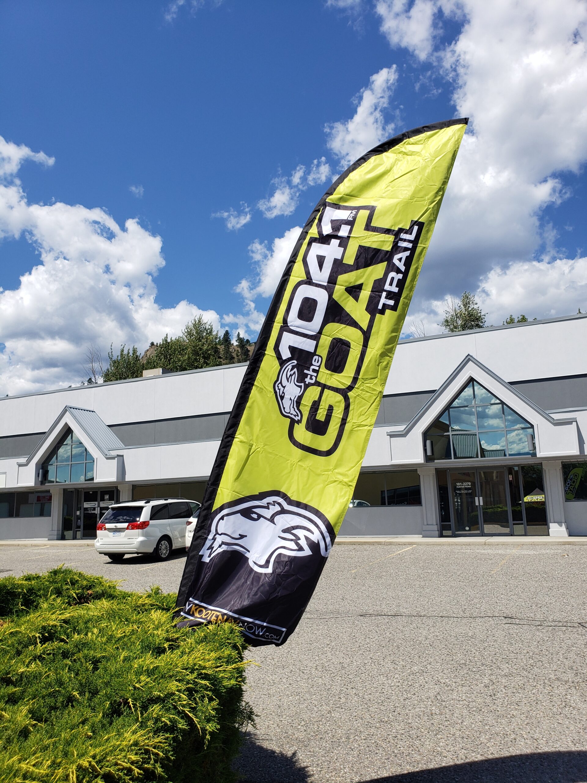 Tents Banners And Flags Speedpro Signs Kelowna Complete Signs