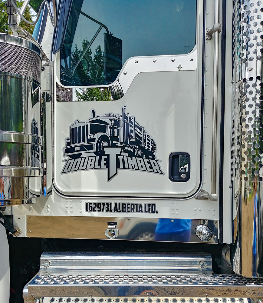 Big truck with print and cut graphics