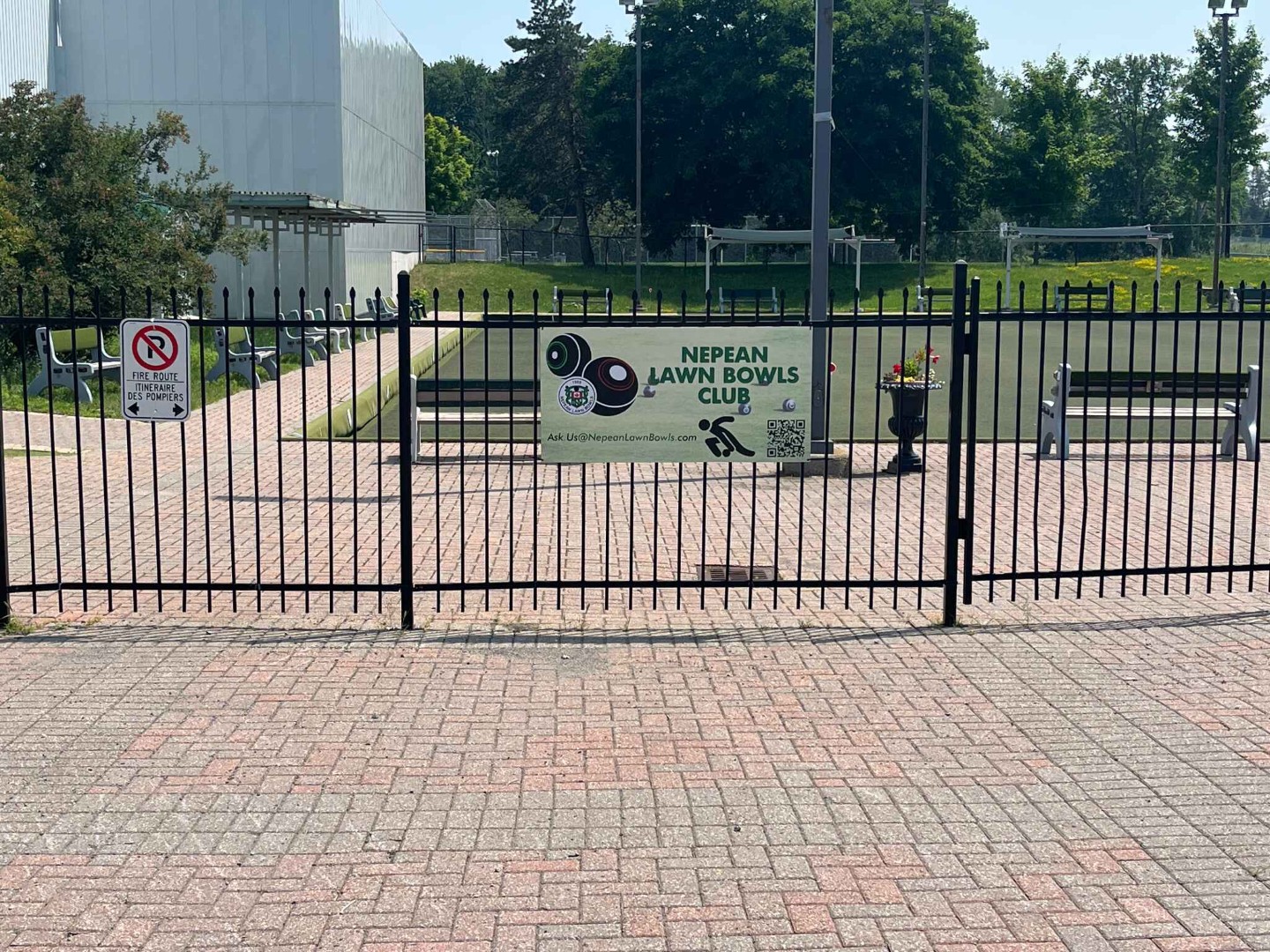 exterior banner sign